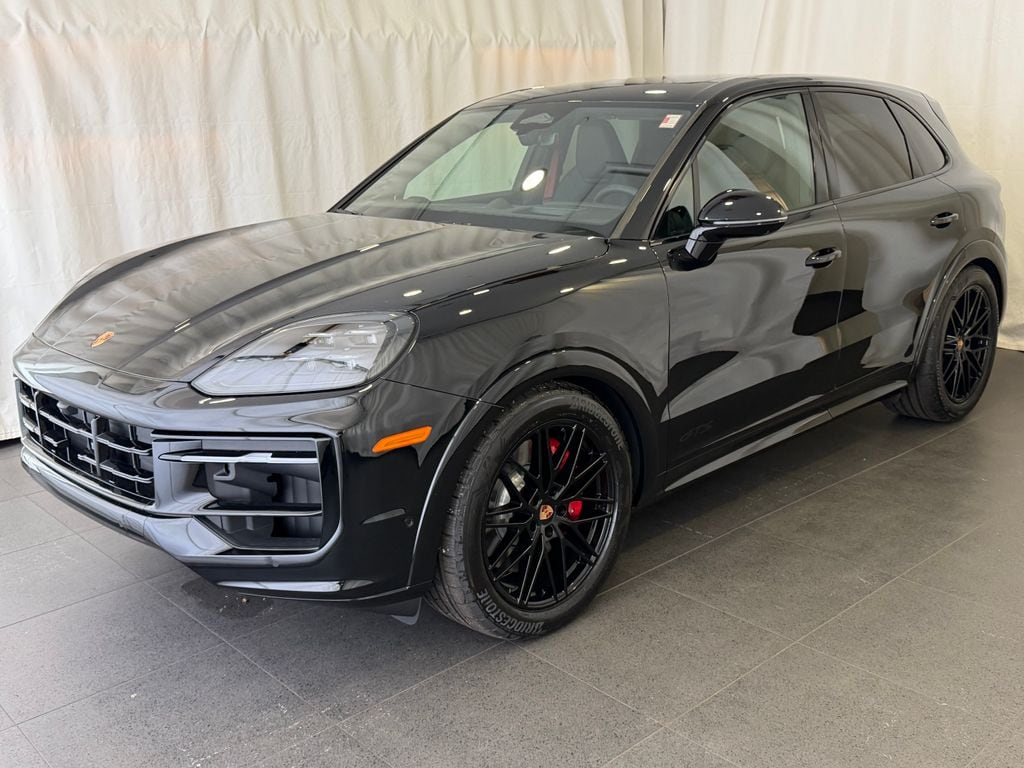 2026 Porsche Cayenne GTS