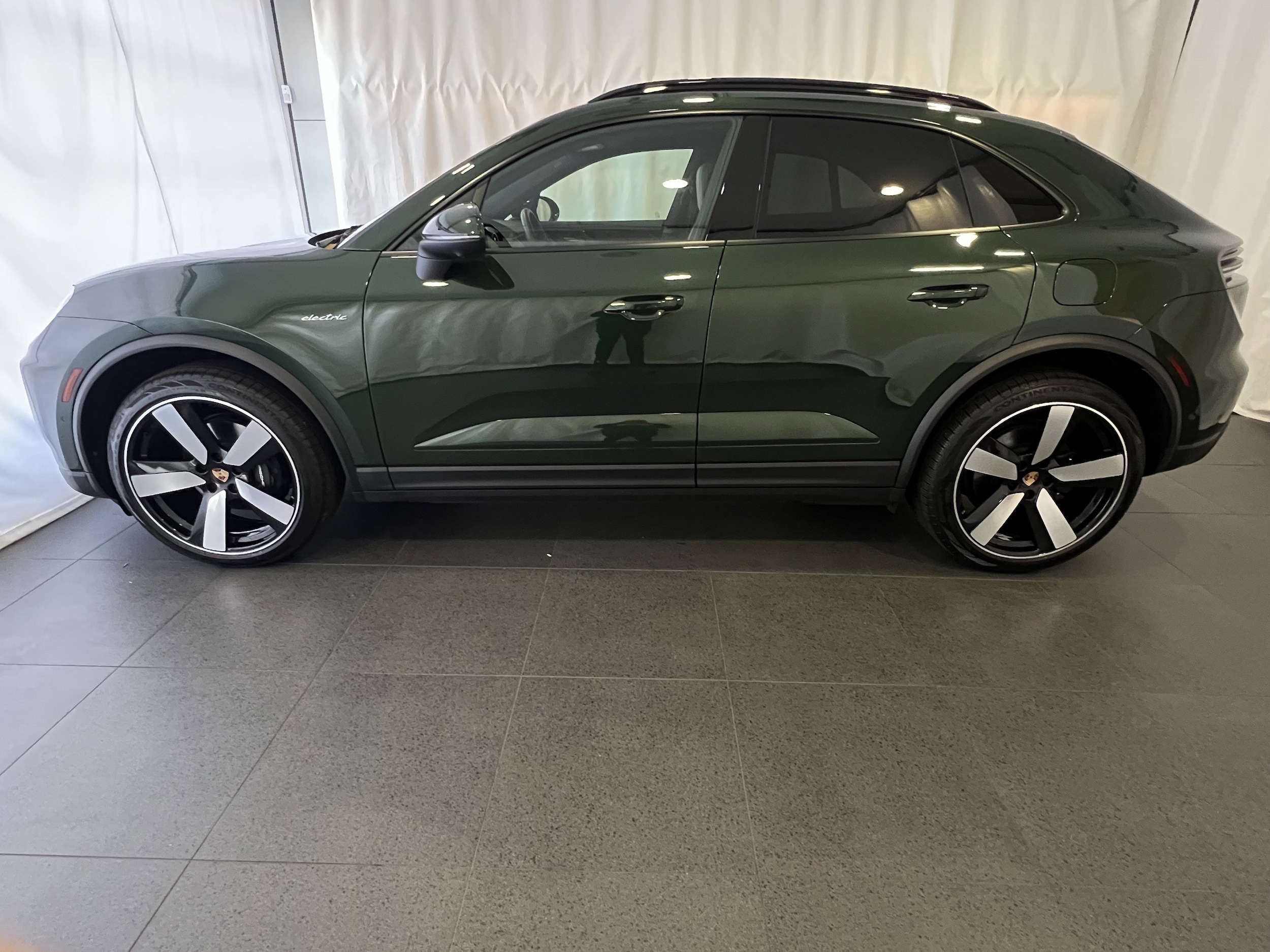 Certified 2025 Porsche Macan Base with VIN WP1AA2XA7SL002045 for sale in Parsippany-Troy Hills, NJ