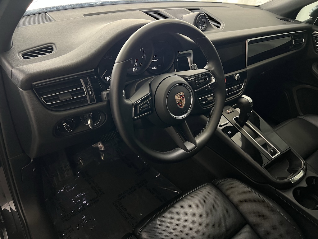 Certified 2024 Porsche Macan  SUV