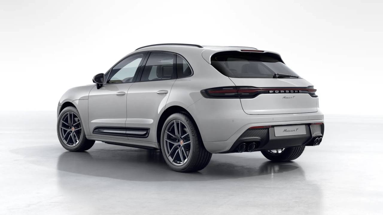 2026 Porsche Macan T photo 3