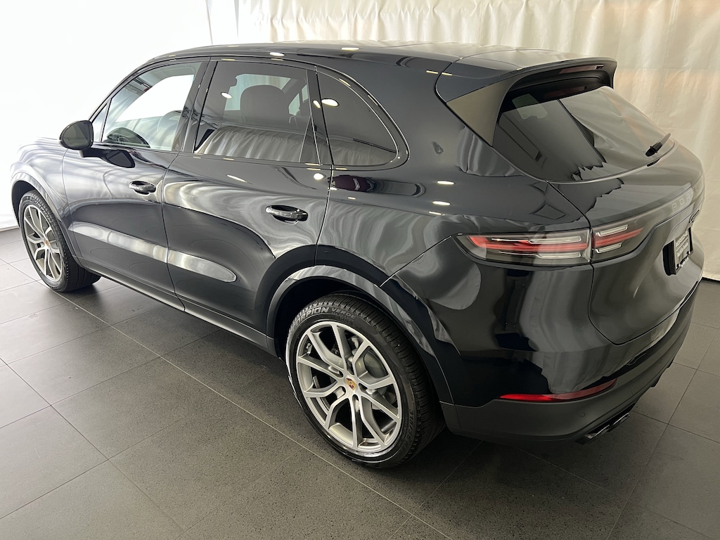 Certified 2022 Porsche Cayenne Platinum Edition SUV