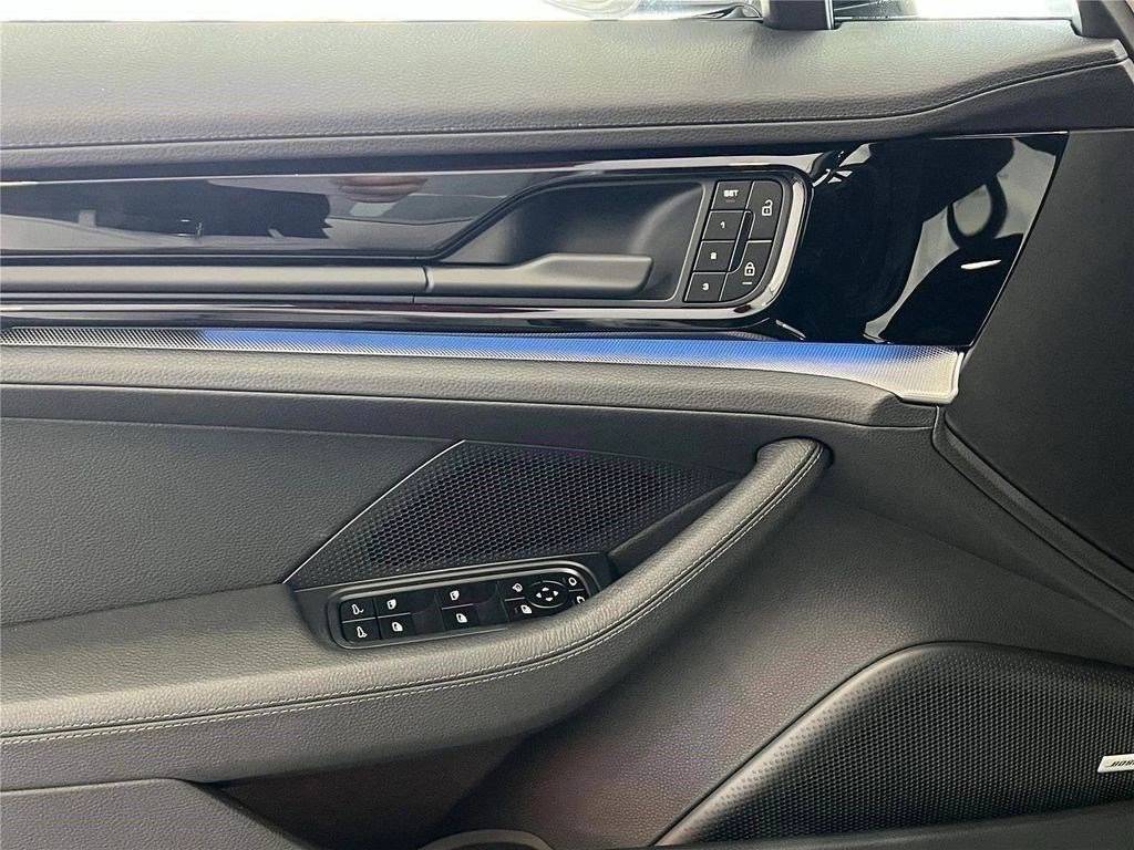 2026 Porsche Panamera Base - Photo 14