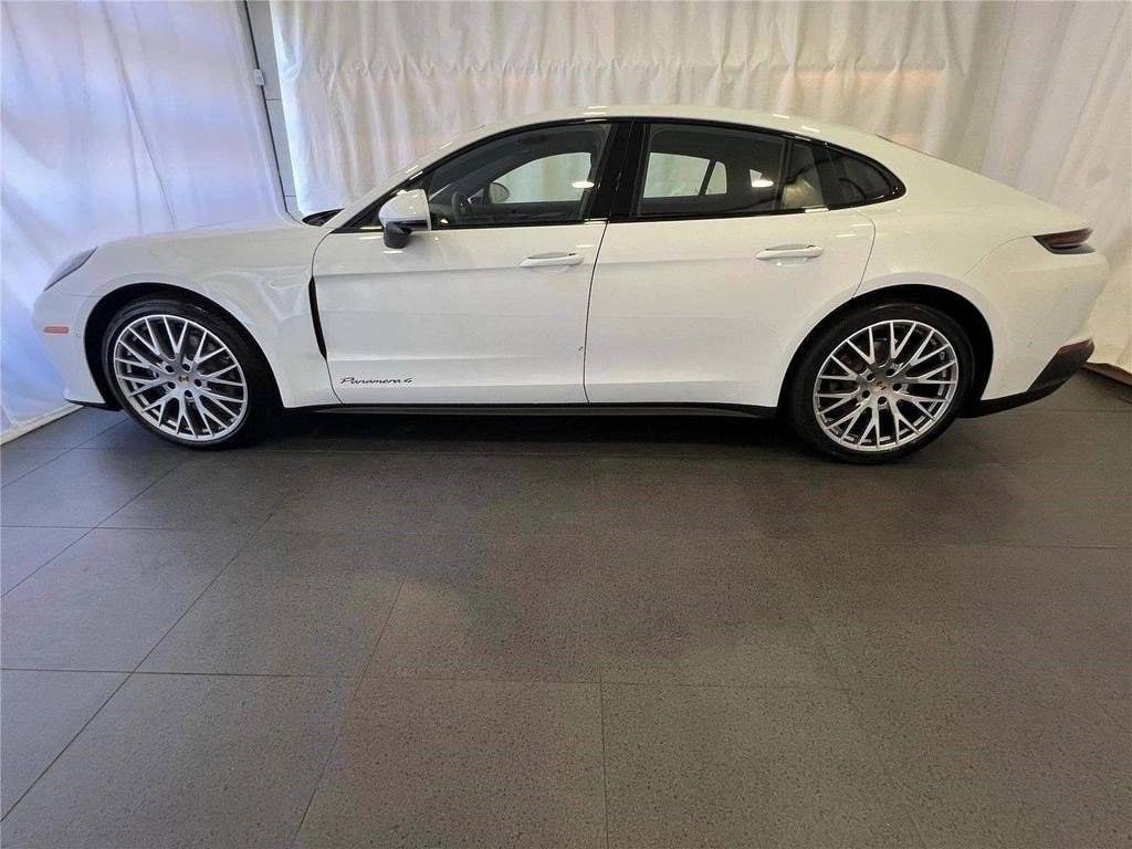 New 2026 Porsche Panamera 4 Hatchback