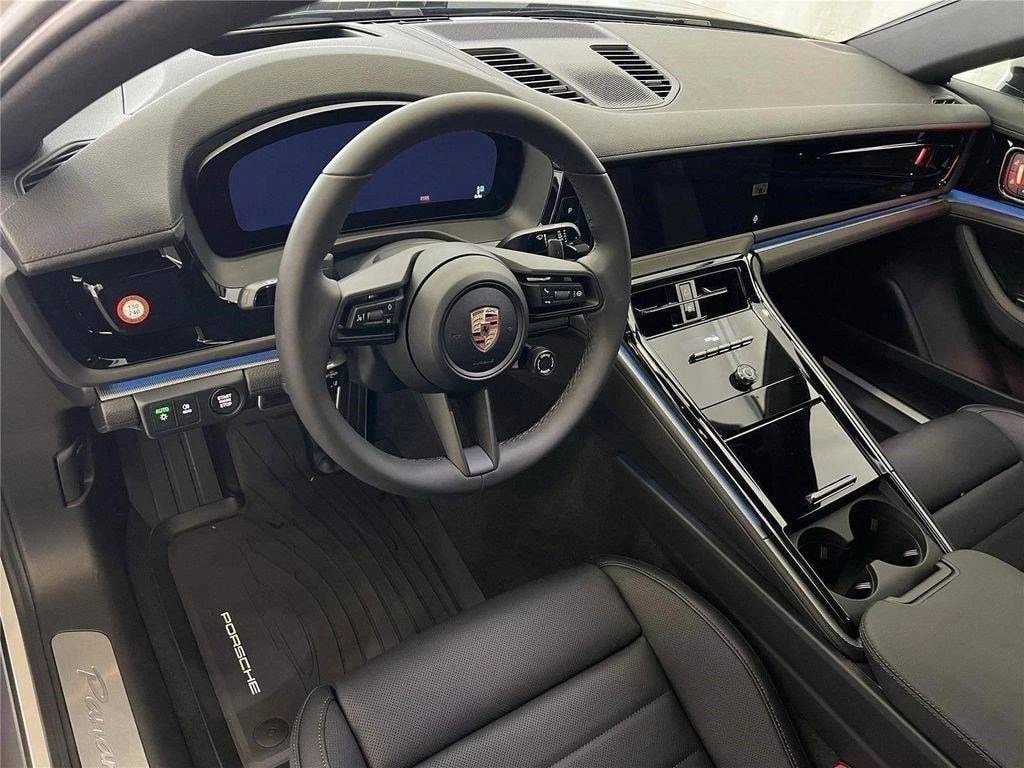 New 2026 Porsche Panamera 4 Hatchback