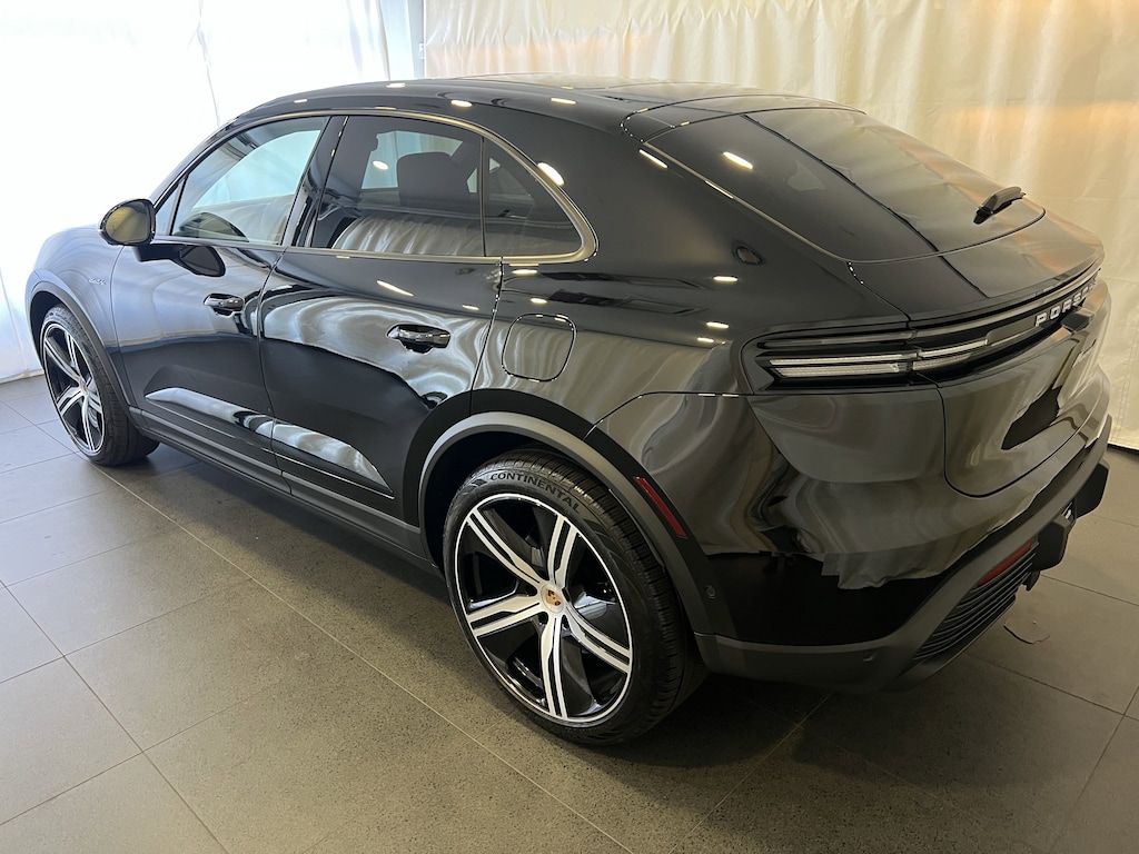 New 2025 Porsche Macan Electric 4 SUV