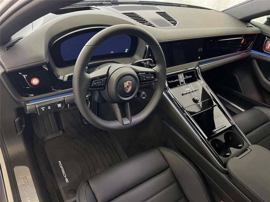 New 2026 Porsche Panamera 4 Hatchback