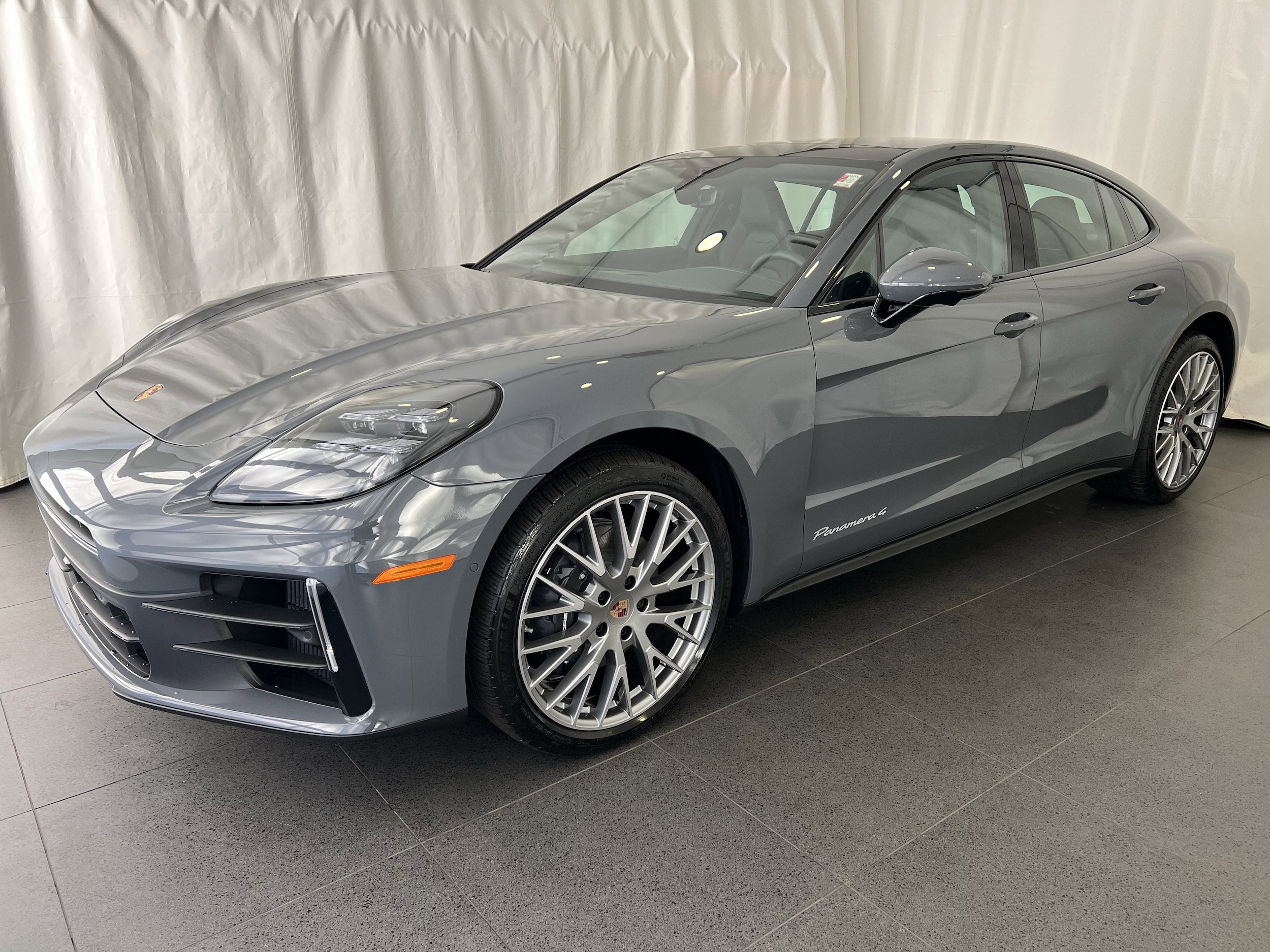 2026 Porsche Panamera Hatchback 