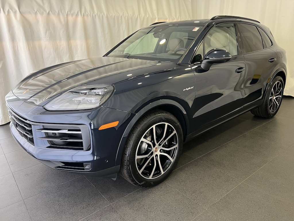 New 2026 Porsche Cayenne E-Hybrid SUV