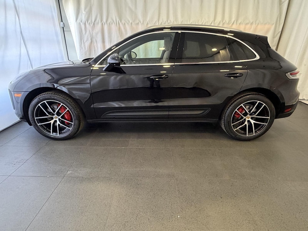 New 2026 Porsche Macan SUV