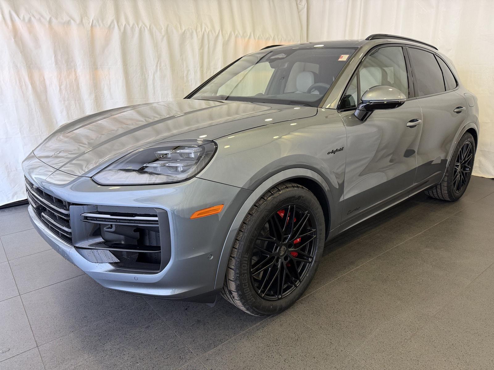2026 Porsche Cayenne Turbo E-Hybrid