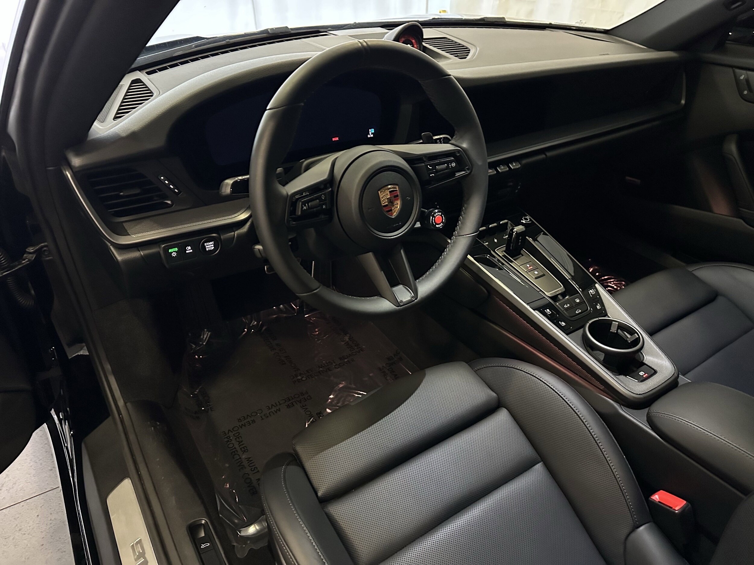 2025 Porsche 911 photo 4