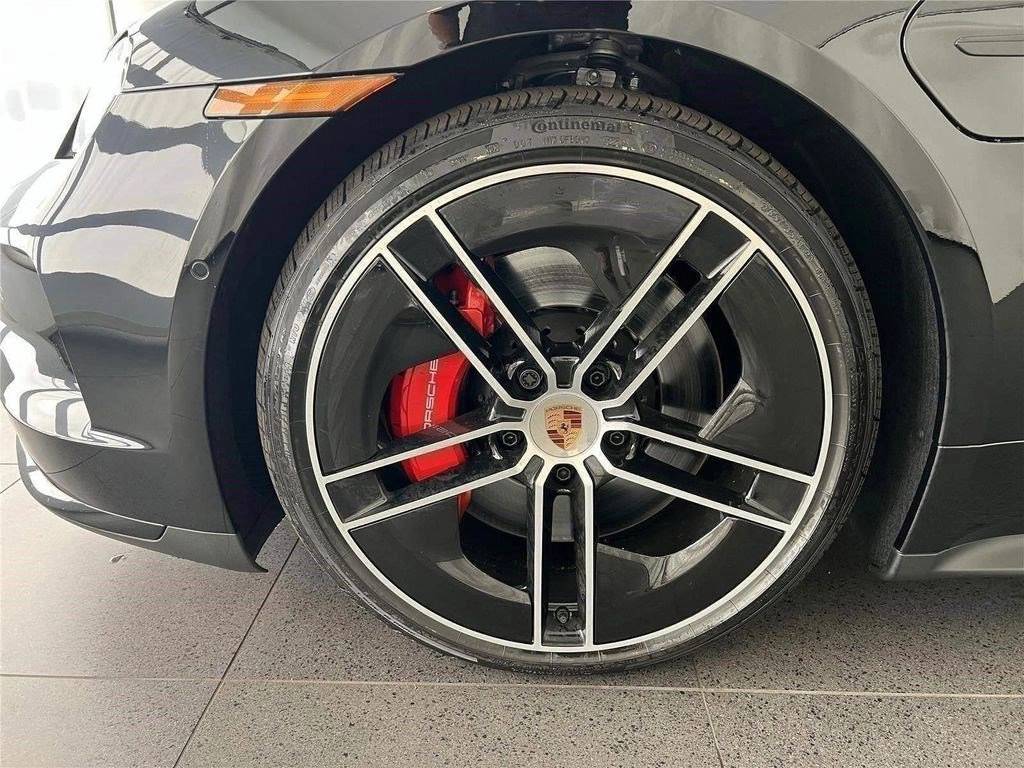 2026 Porsche Taycan GTS - Photo 10