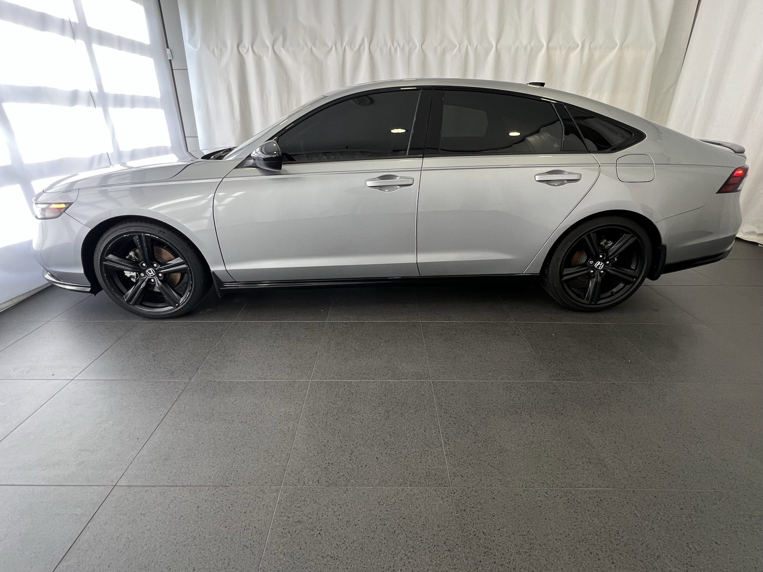 Used 2023 Honda Accord Hybrid Sport-L with VIN 1HGCY2F7XPA010644 for sale in Parsippany-Troy Hills, NJ