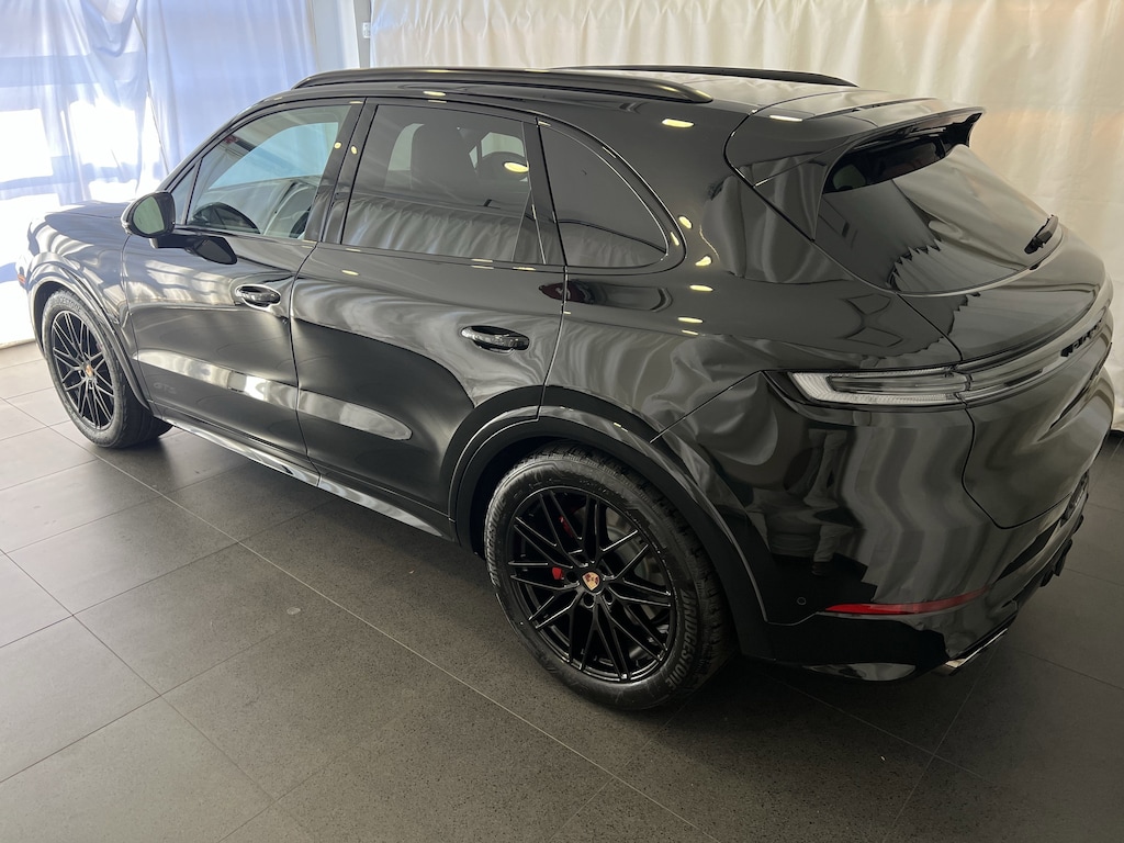 New 2026 Porsche Cayenne GTS SUV