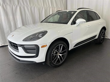 2026 Porsche Macan SUV