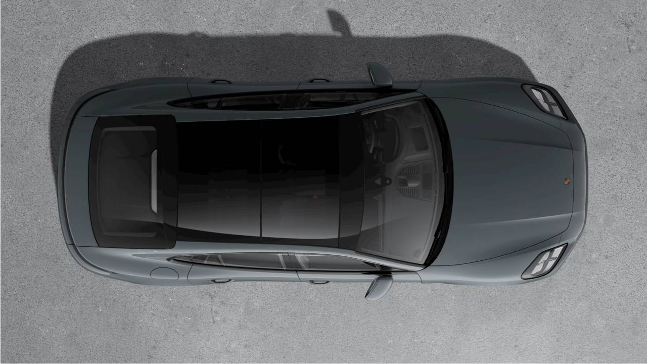 2026 Porsche Panamera 4 photo 3