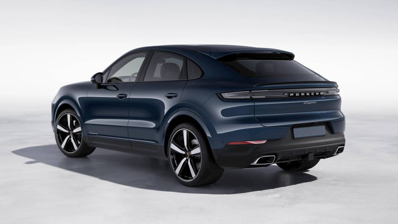 2026 Porsche Cayenne Coupe photo 3