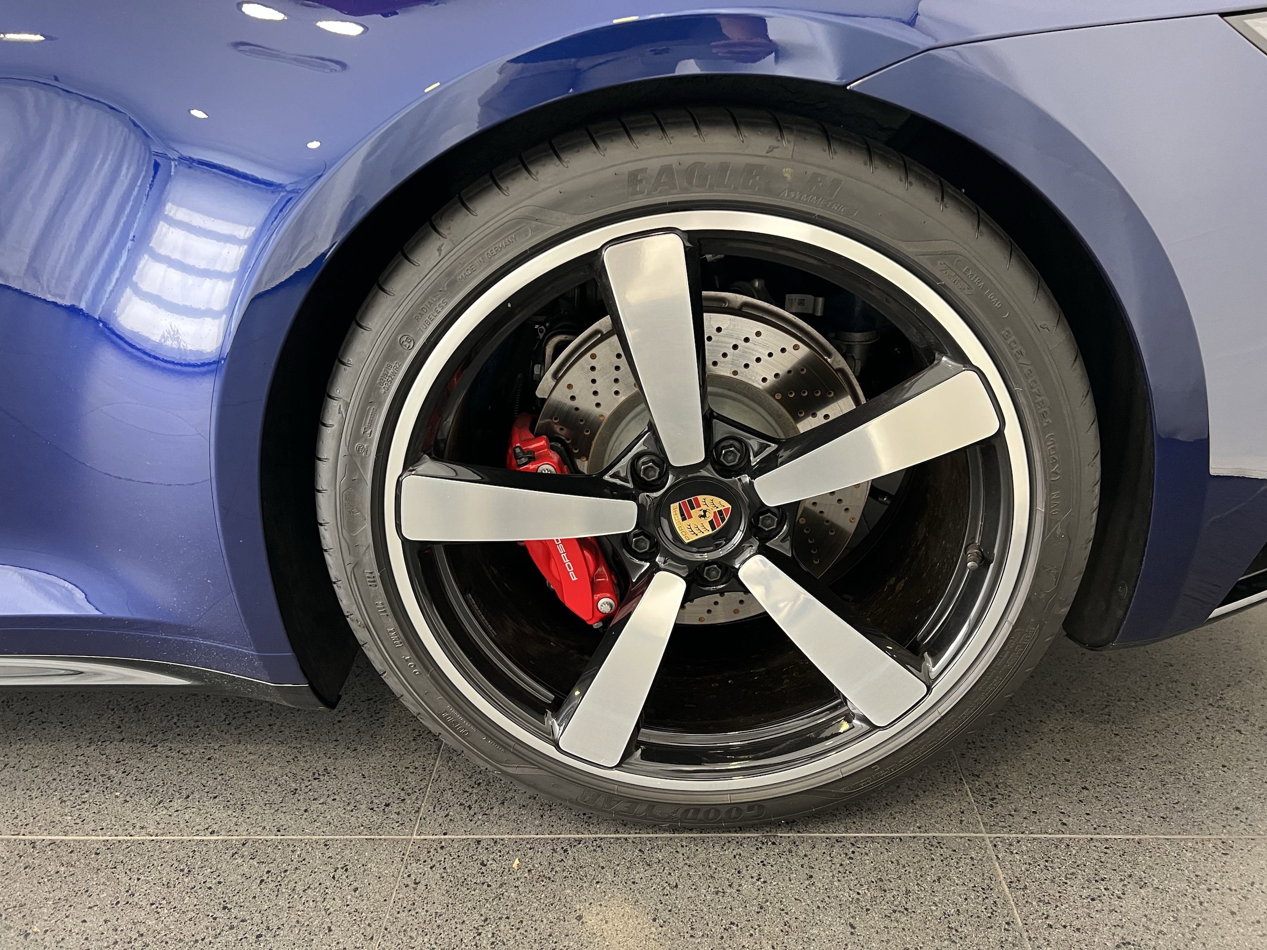 prior様 SUZUKI SFV 650 GLADIUS 2009-15 FUEL pump Pressure Regulator