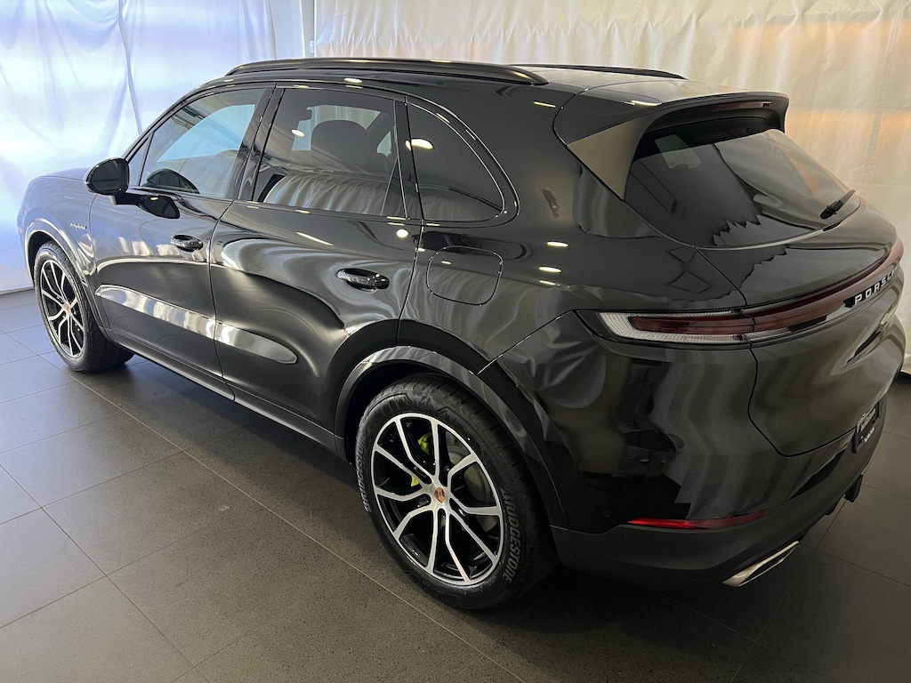 New 2026 Porsche Cayenne E-Hybrid SUV