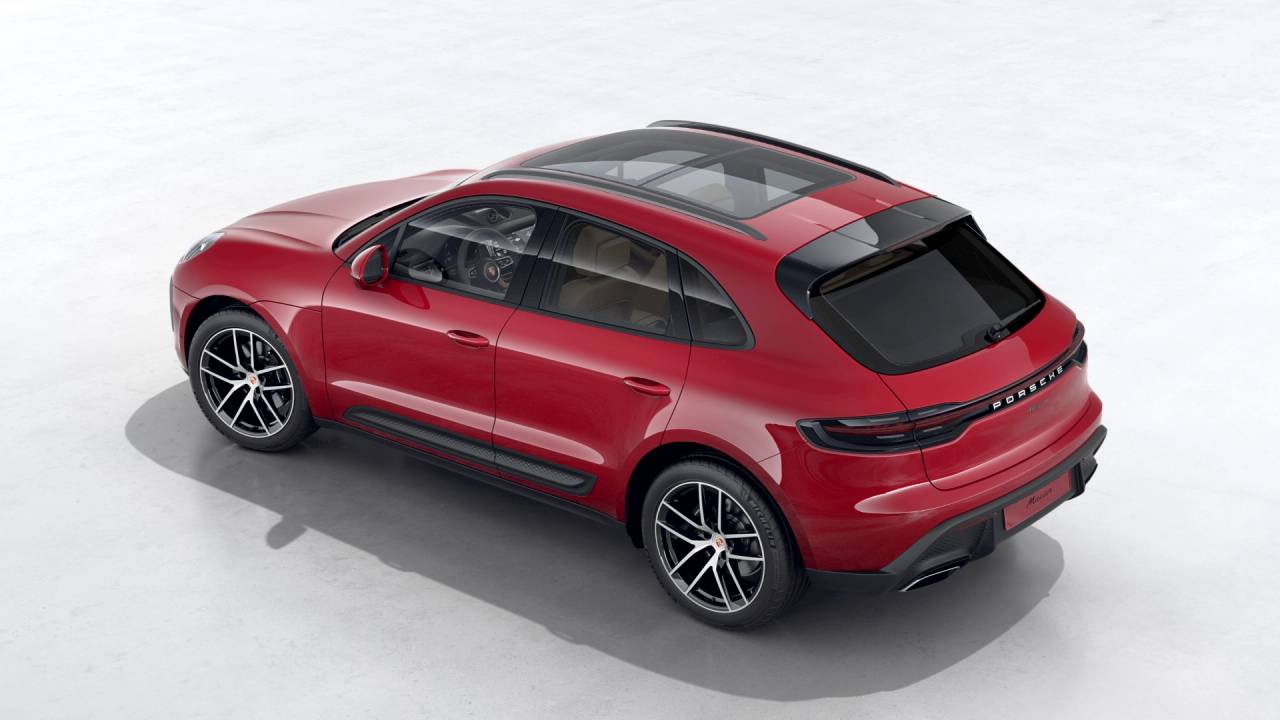 2026 Porsche Macan T photo 4