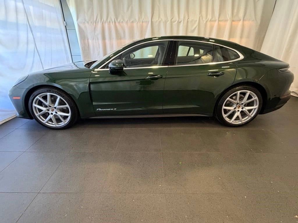 New 2026 Porsche Panamera 4 Hatchback