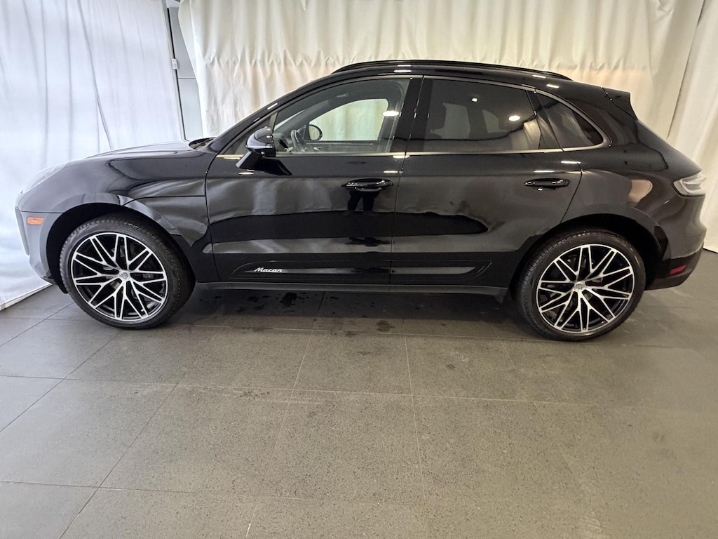 Certified 2024 Porsche Macan SUV