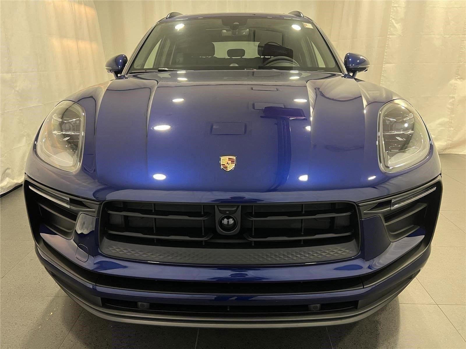 2026 Porsche Macan - Photo 6
