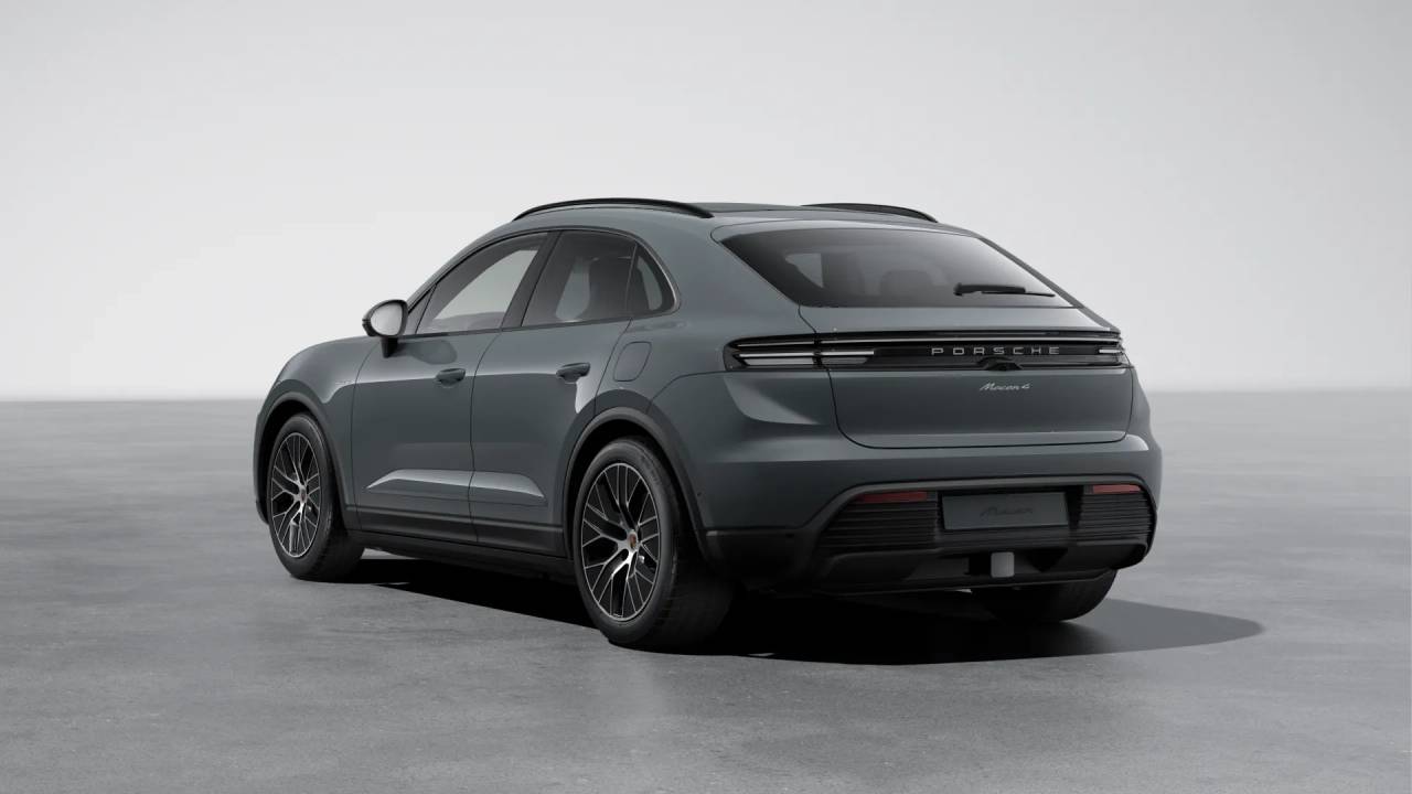 2025 Porsche Macan Electric 4 photo 2