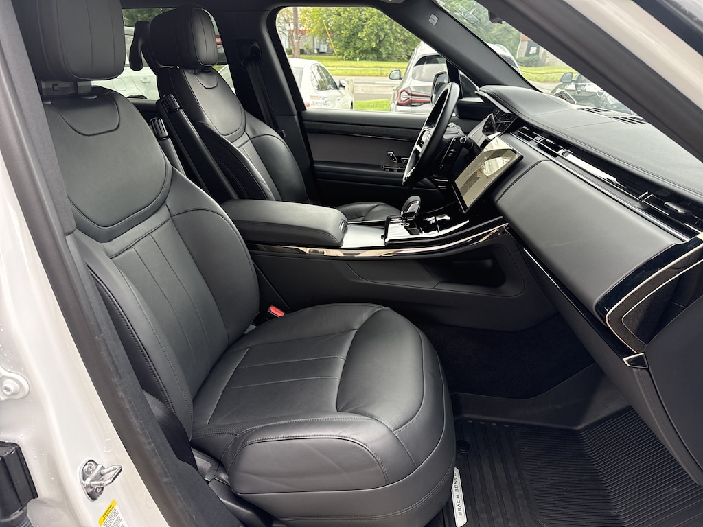 Used 2025 Land Rover Range Rover Sport Dynamic SE SUV
