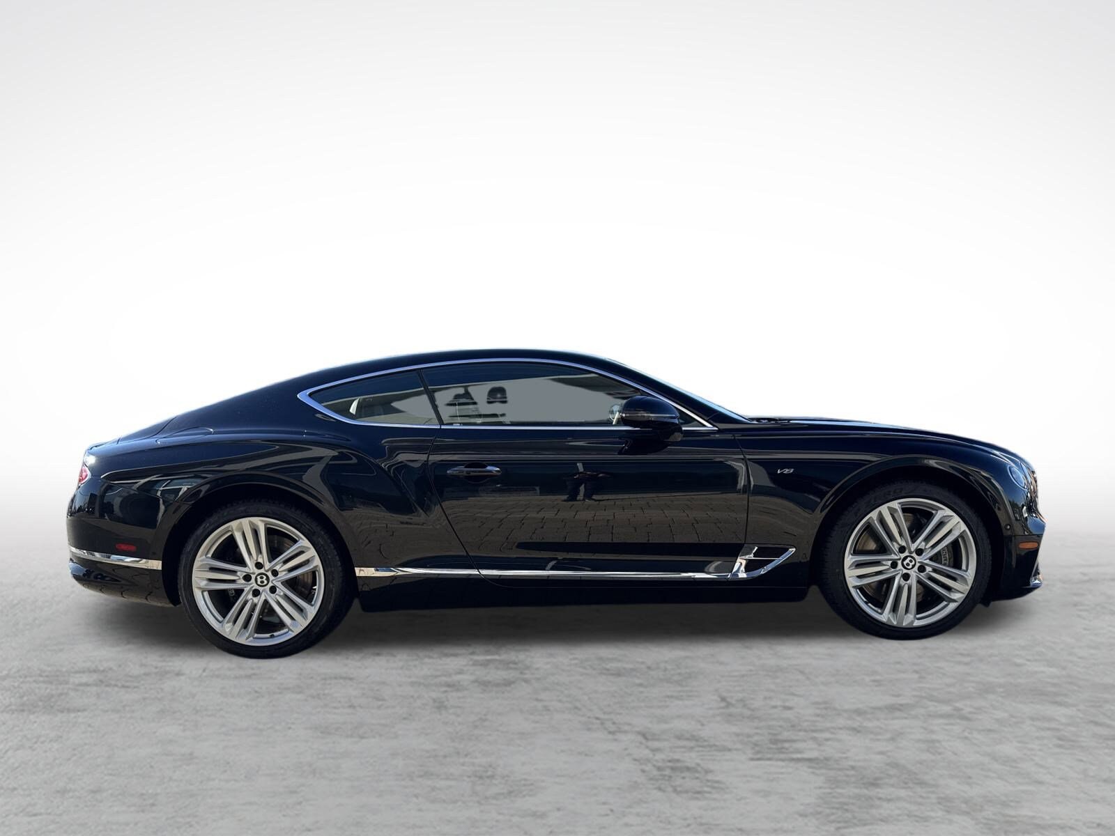 2022 Bentley Continental GT V8 photo 4