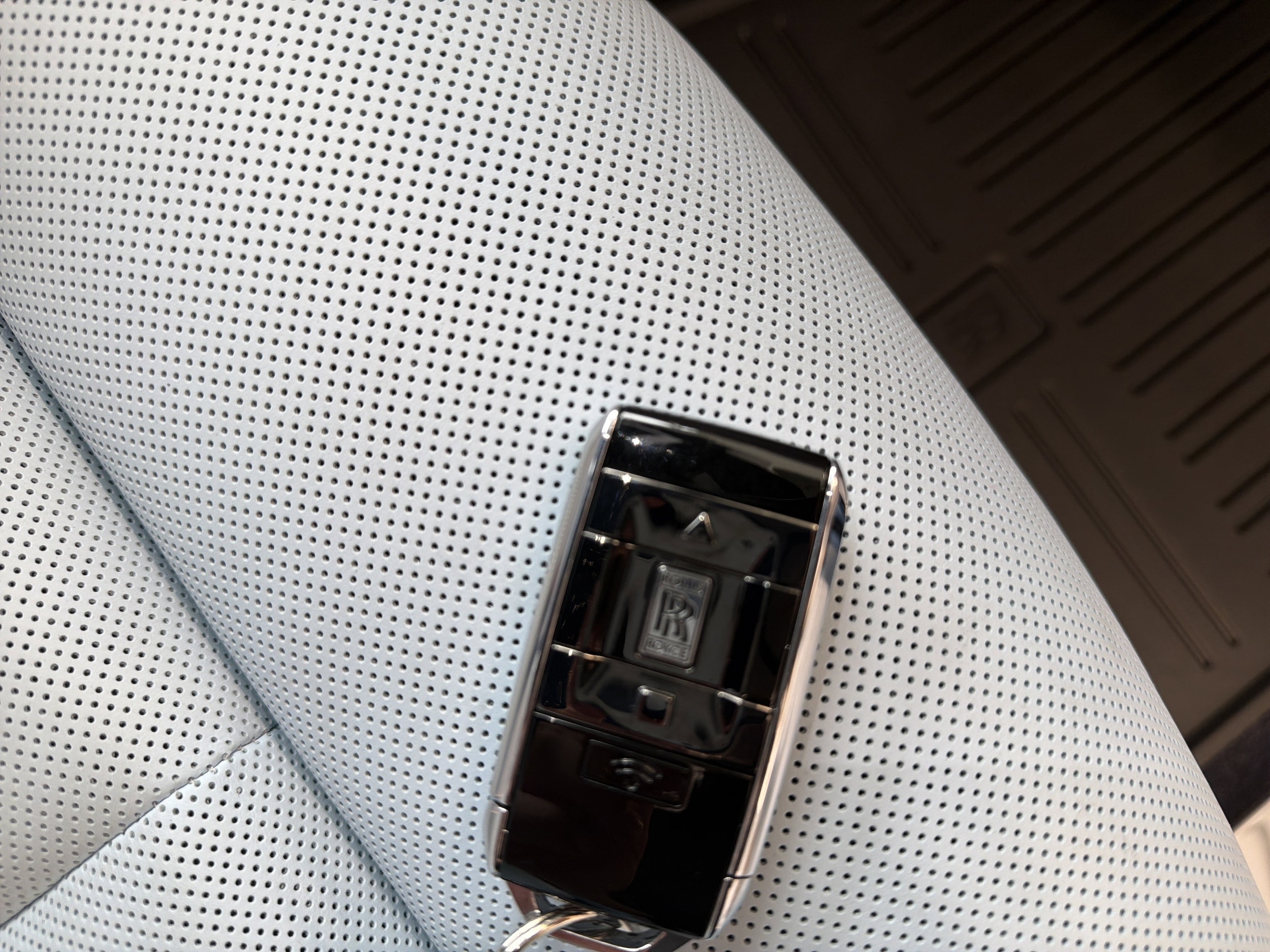 2023 Rolls-Royce Cullinan Base - Photo 52