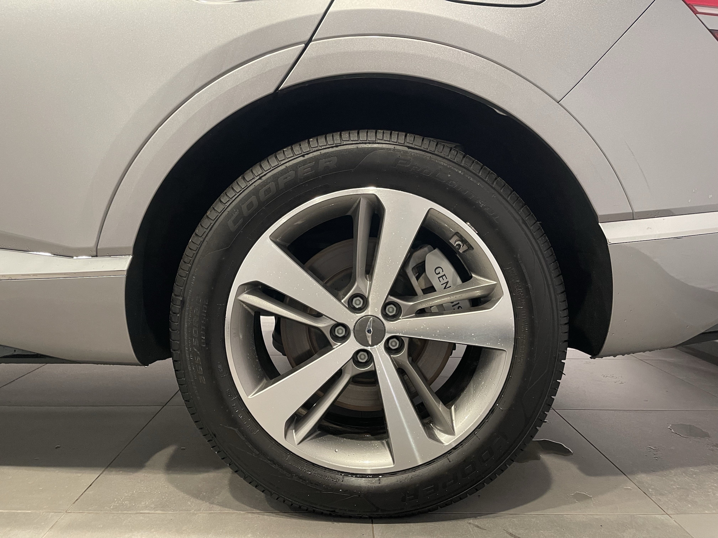 2024 GENESIS GV80 Standard - Photo 8