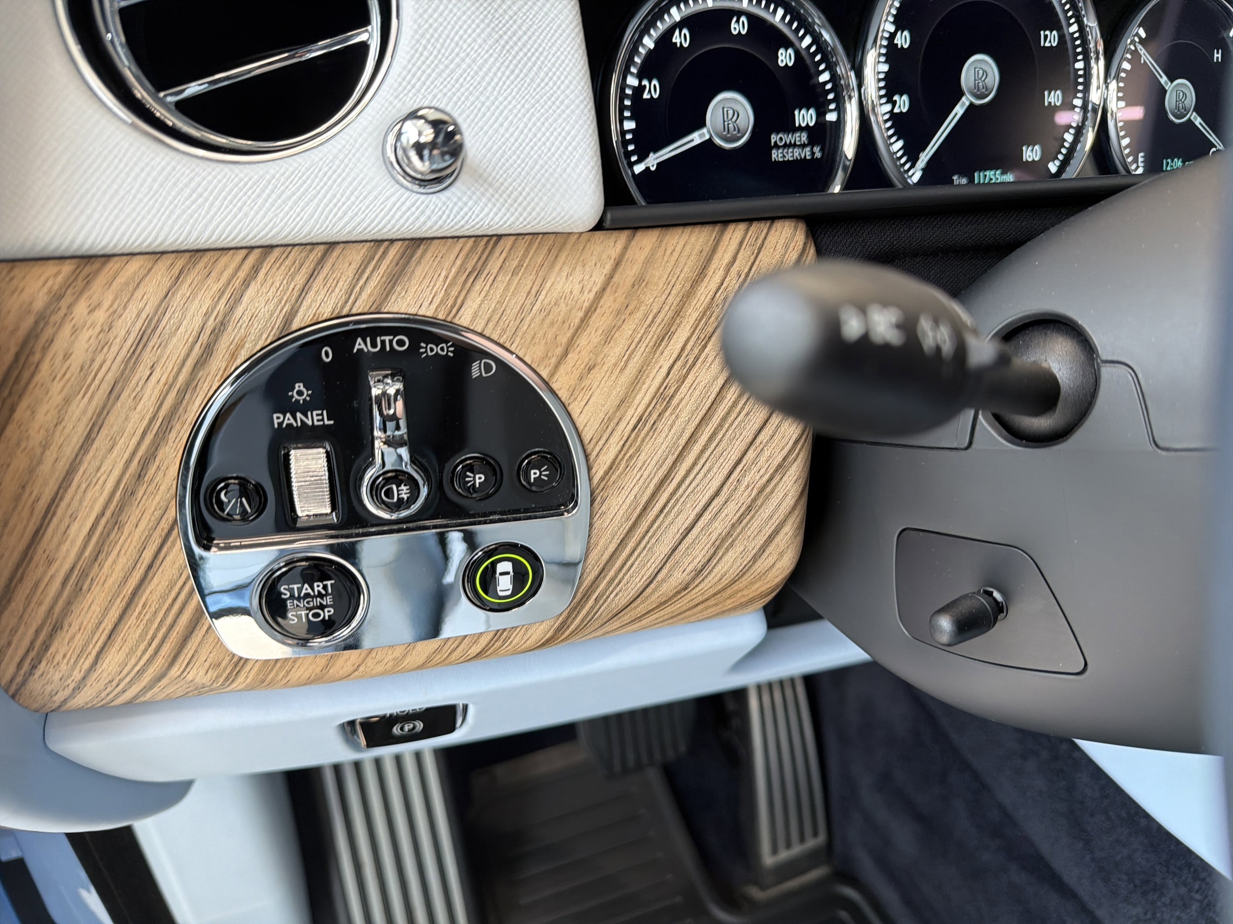 2023 Rolls-Royce Cullinan Base - Photo 46