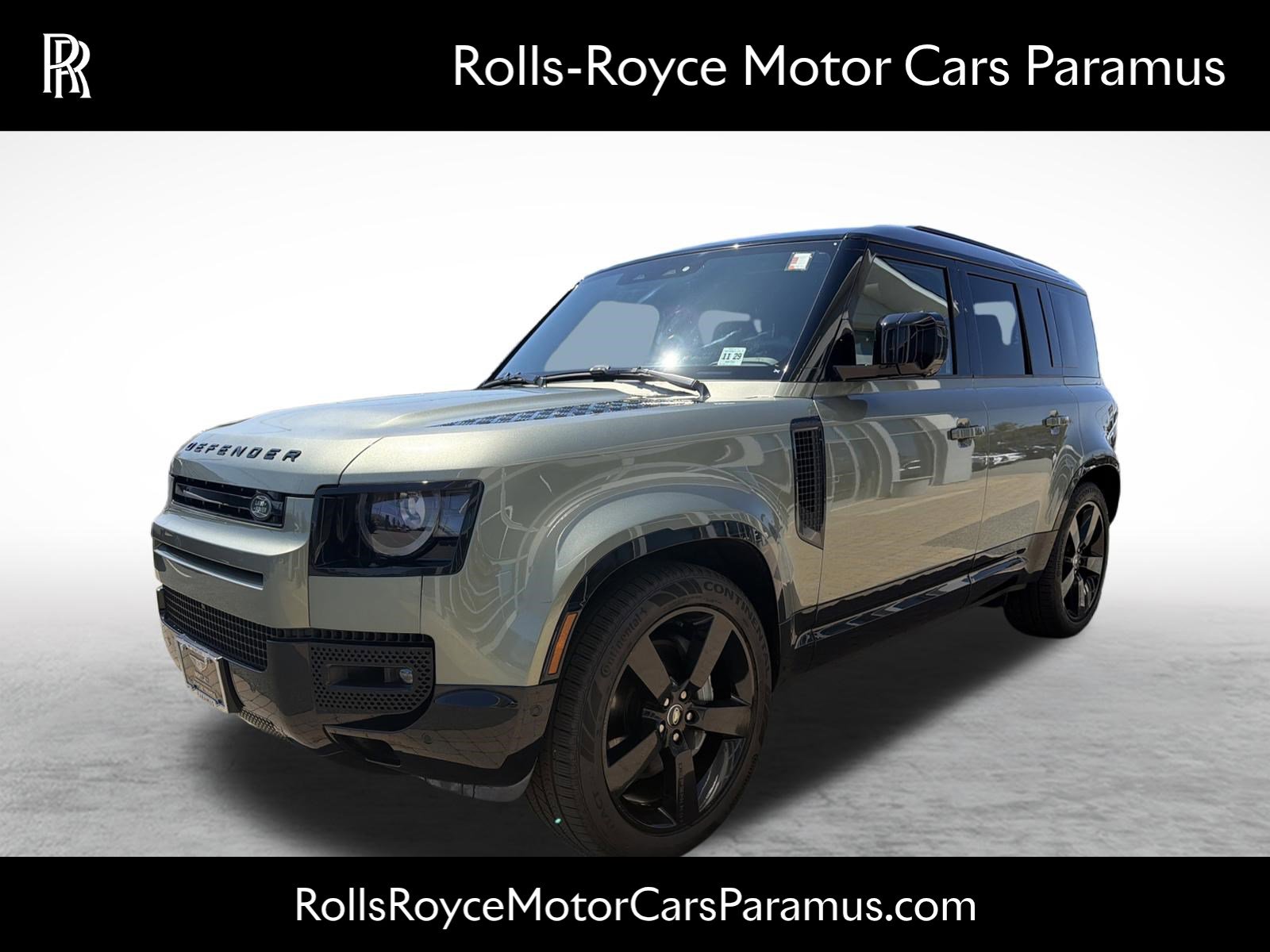 2025 Land Rover Defender 110 X-Dynamic SE P400's photo