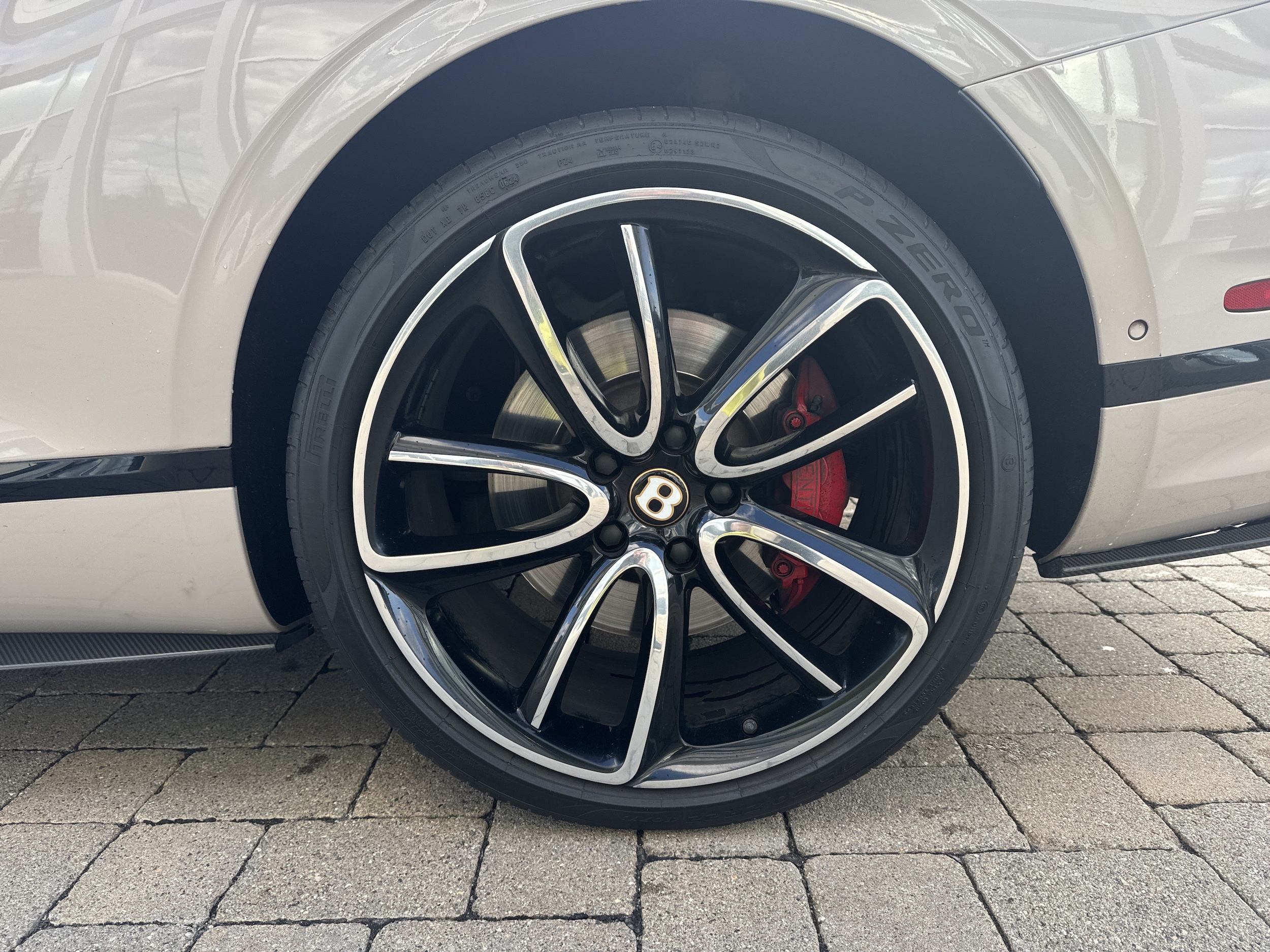 2020 Bentley Continental GT Base - Photo 30