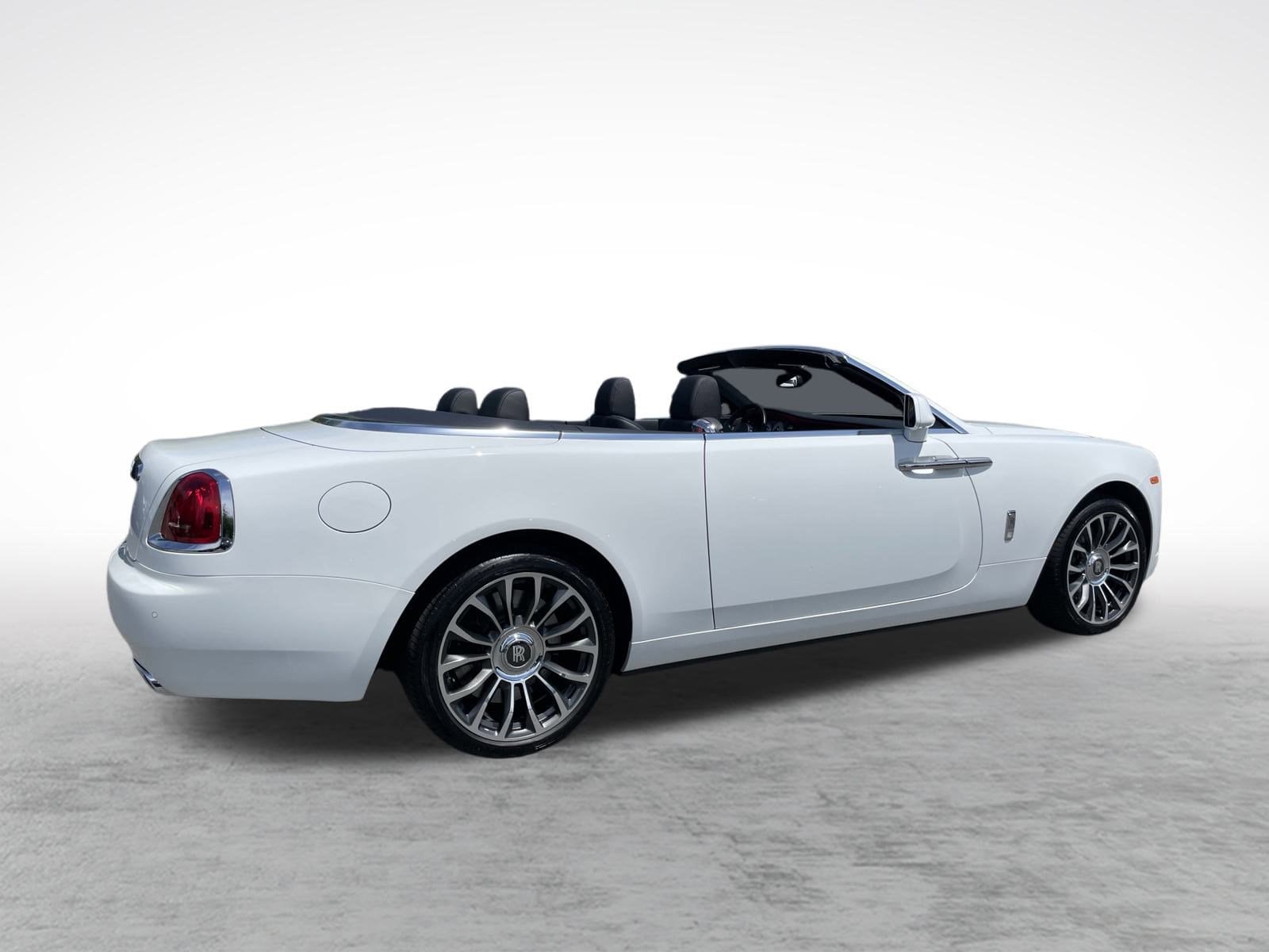 Certified 2019 Rolls-Royce Dawn Base with VIN SCA666D56KU118154 for sale in Paramus, NJ