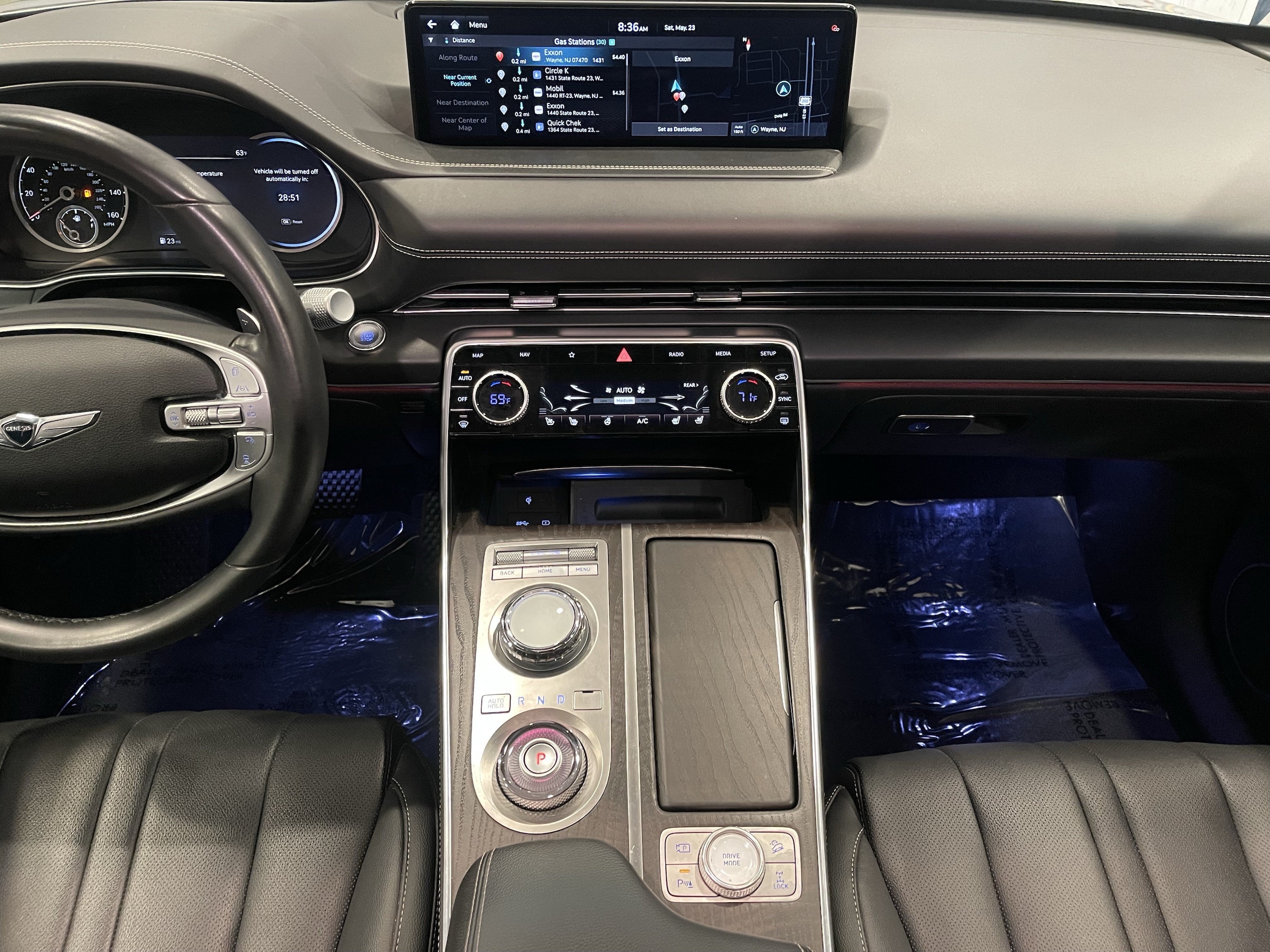 2024 GENESIS GV80 Standard - Photo 17