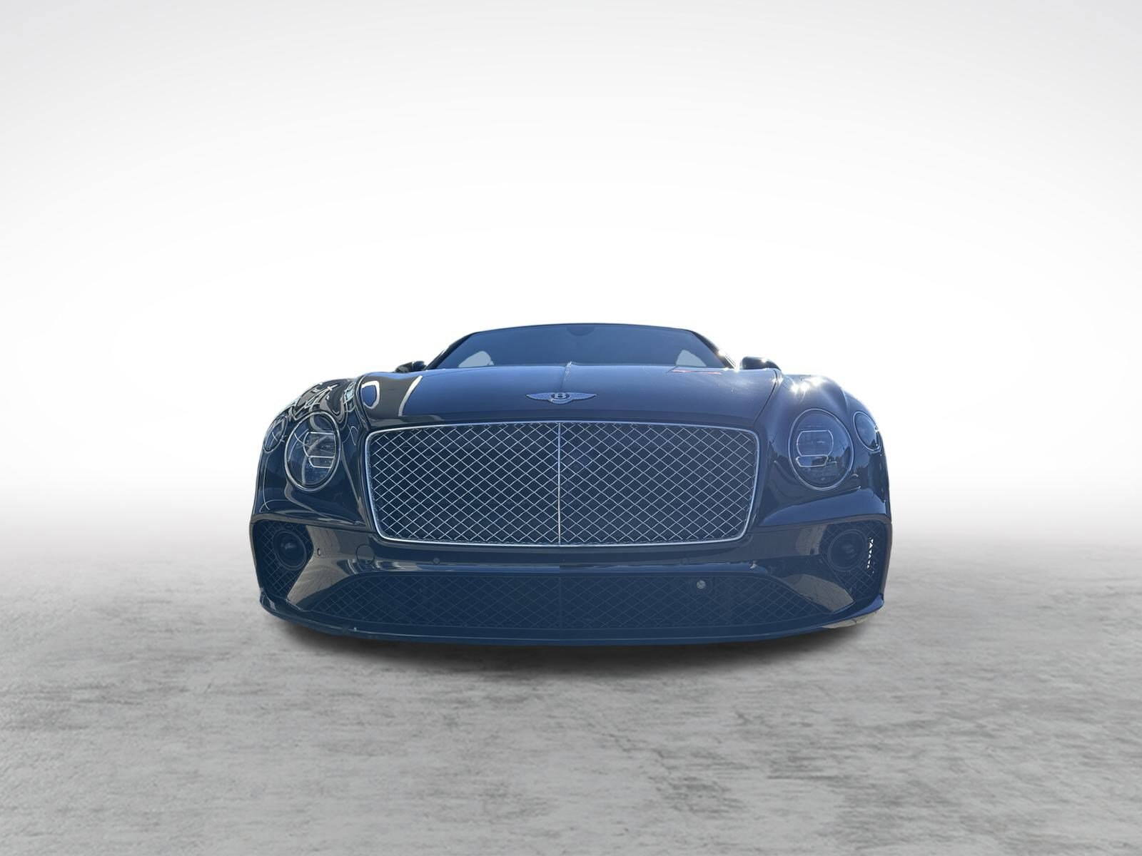 2022 Bentley Continental GT V8 photo 2