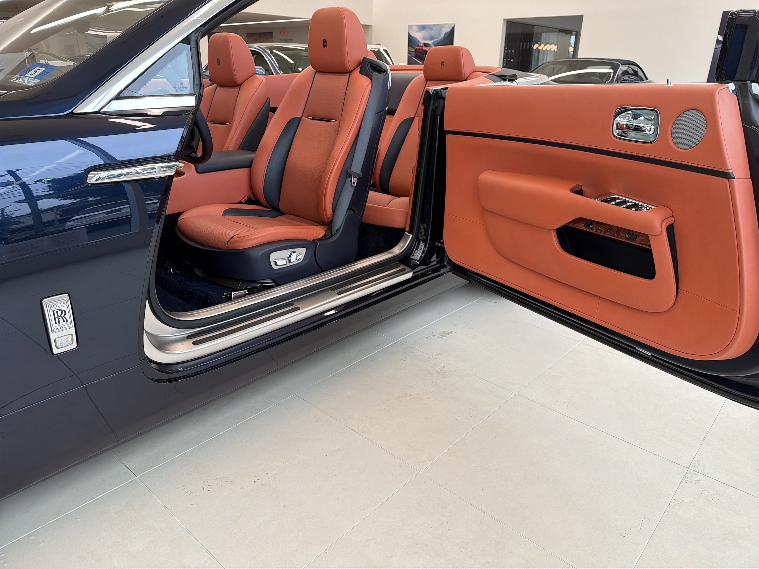 2018 Rolls-Royce Dawn Base - Photo 6