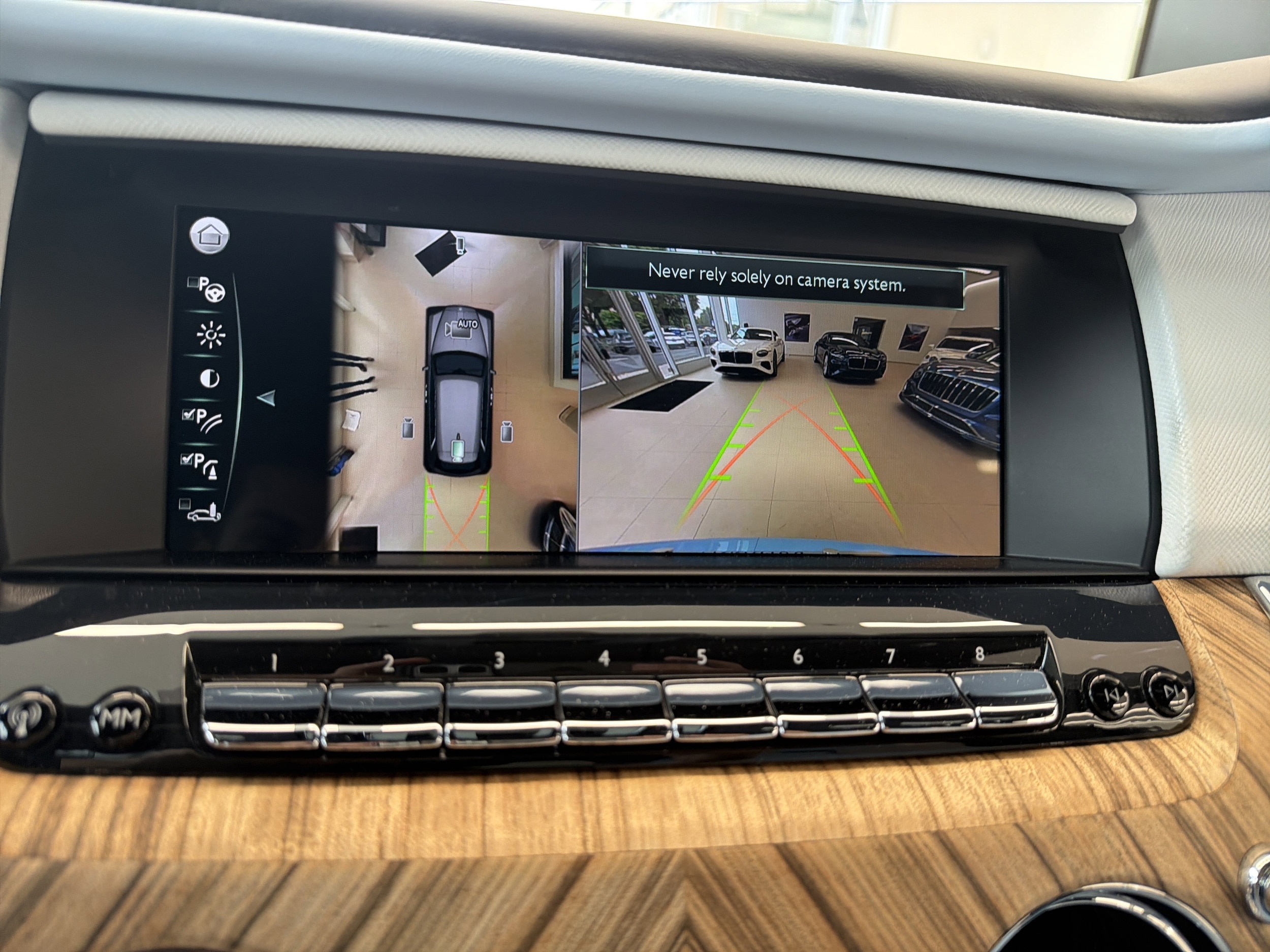 2023 Rolls-Royce Cullinan Base - Photo 23