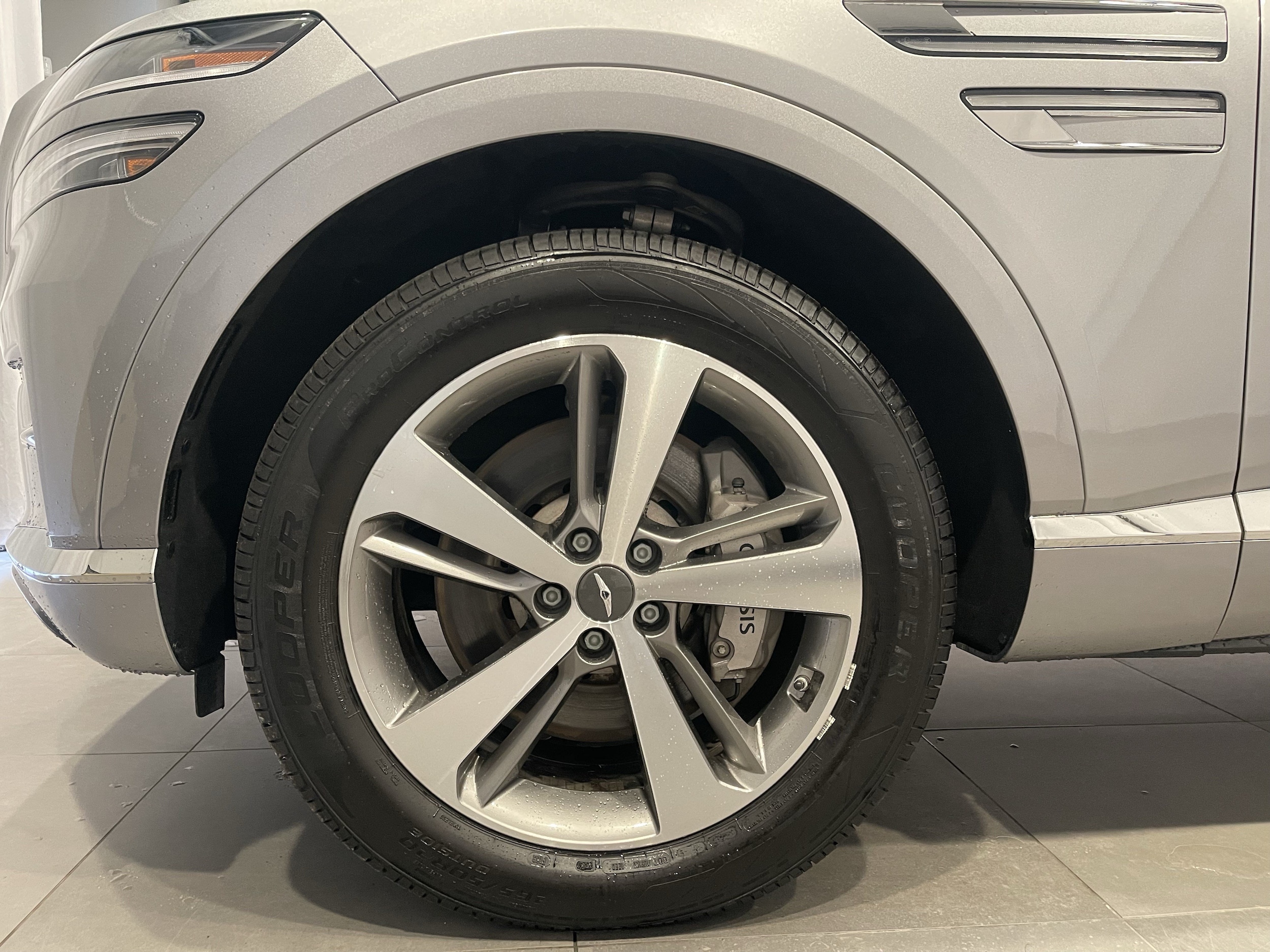 2024 GENESIS GV80 Standard - Photo 7