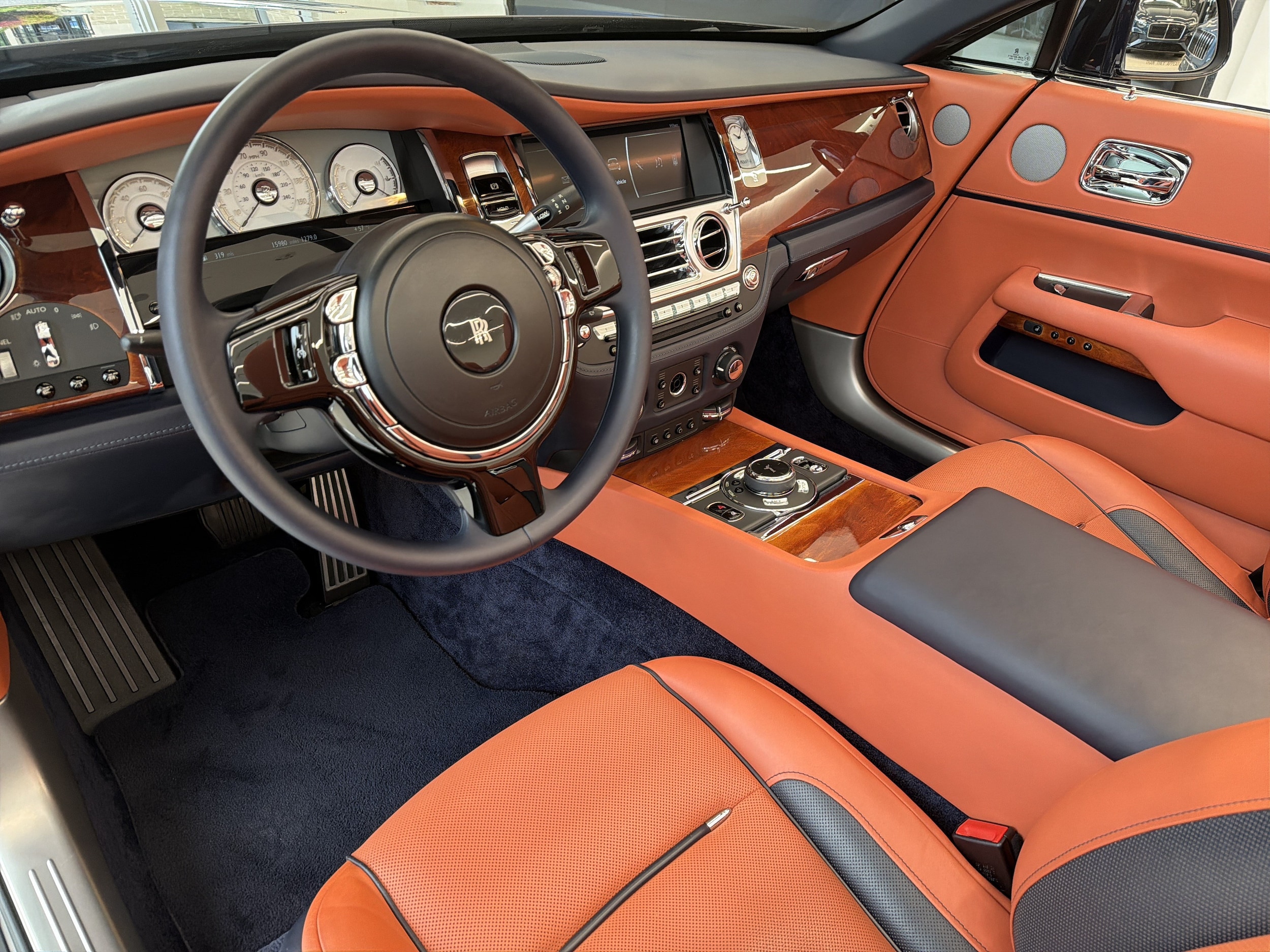 2018 Rolls-Royce Dawn Base - Photo 8