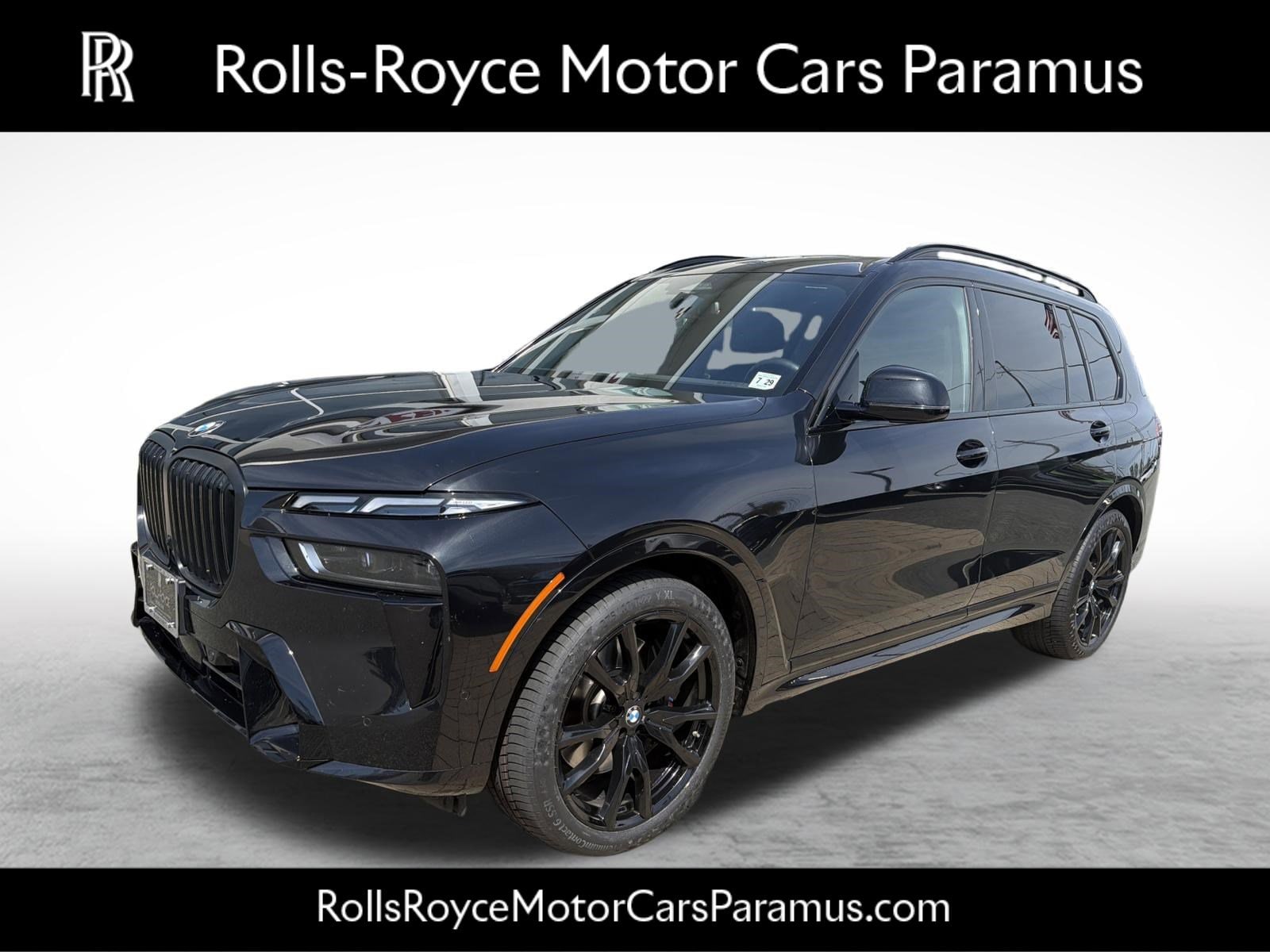 2025 BMW X7 40i