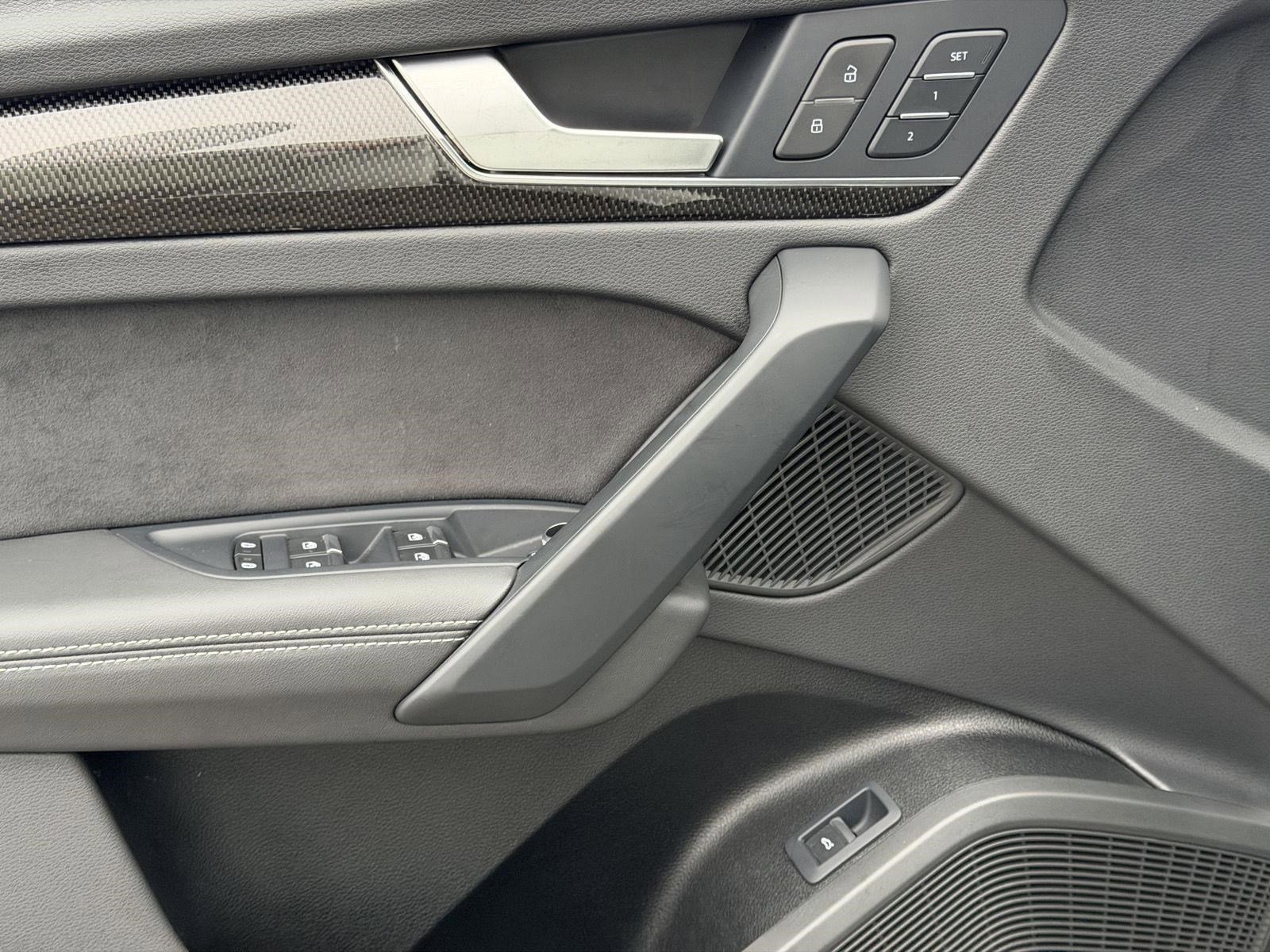 2024 Audi SQ5 Prestige - Photo 9
