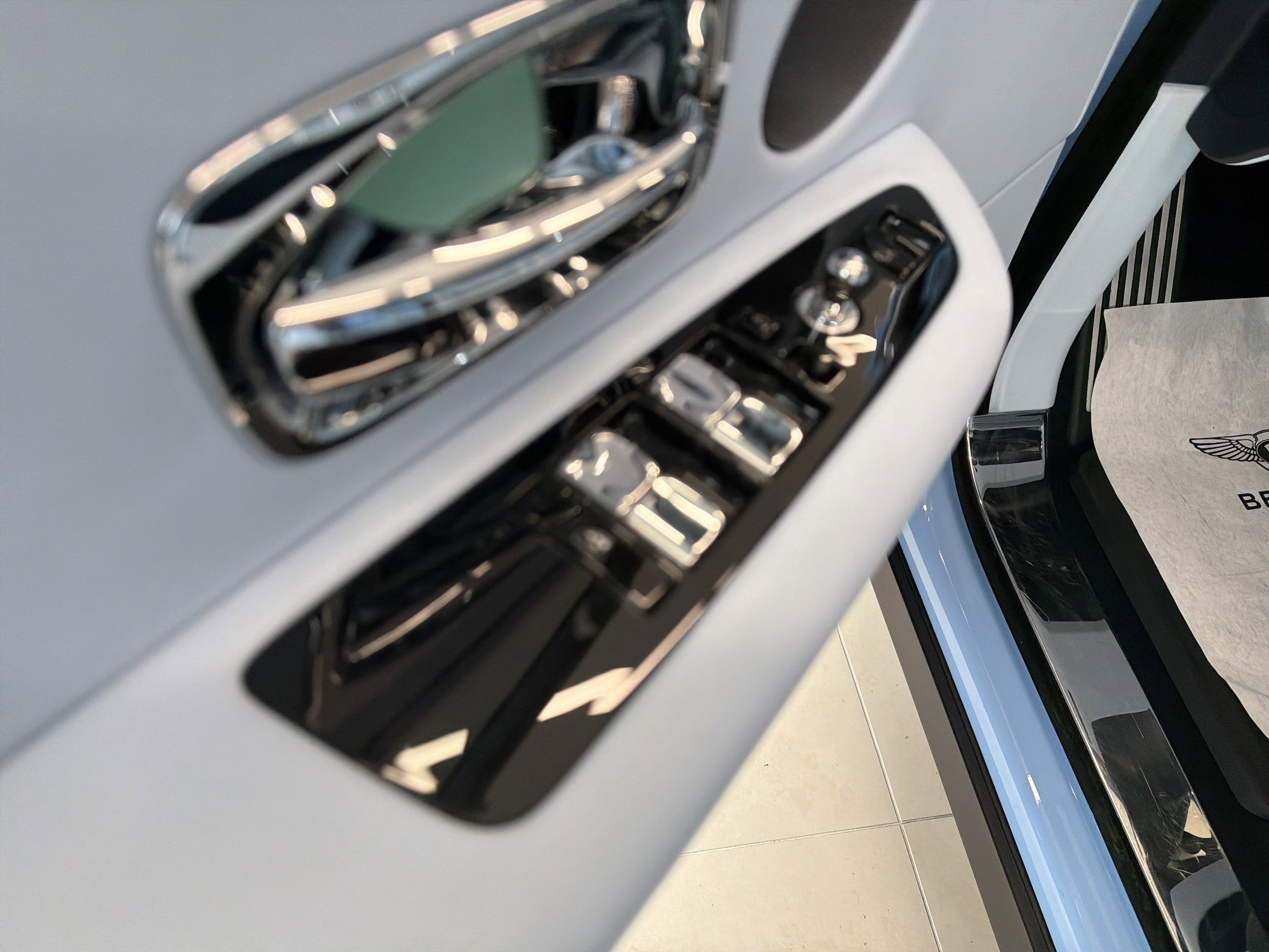 2023 Rolls-Royce Cullinan Base - Photo 11