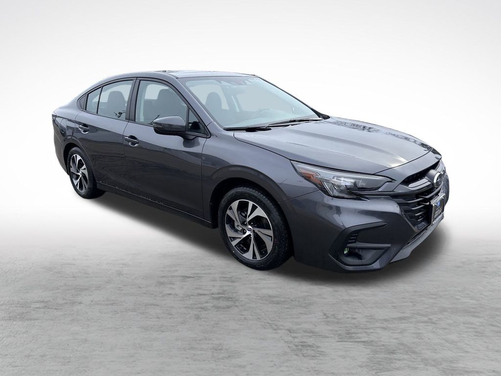 2025 Subaru Legacy Premium photo 3