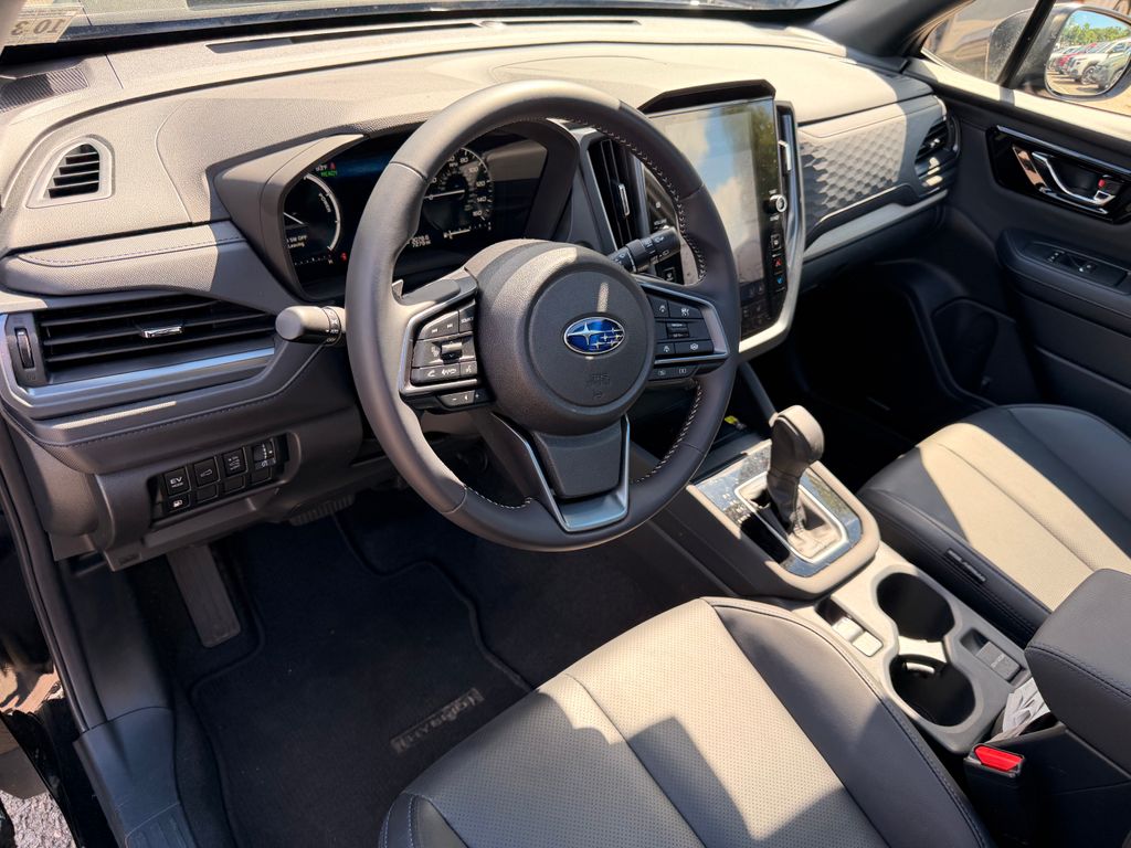 2025 Subaru Forester Limited - Photo 17