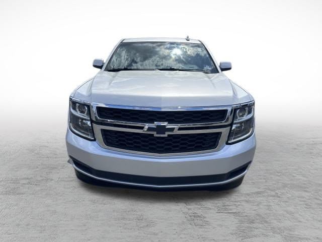 Used 2019 Chevrolet Suburban LT with VIN 1GNSKHKC5KR188366 for sale in Parsippany, NJ