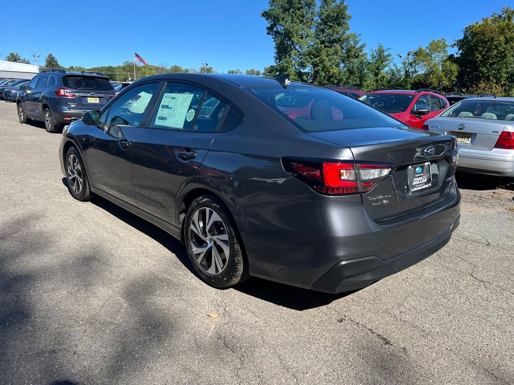 2025 Subaru Legacy Premium photo 4