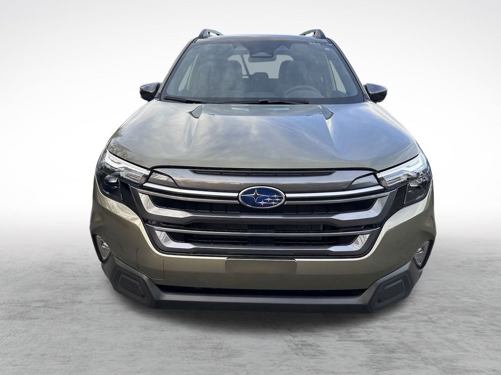 2025 Subaru Forester Premium photo 2